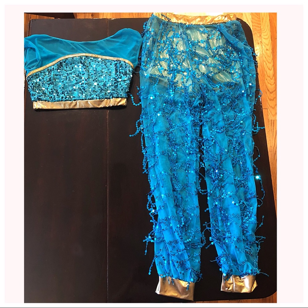 Princess Jasmine Halloween costume! Size medium